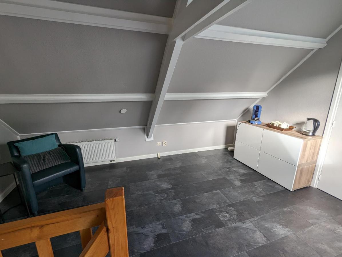 Knus Appartement Aan Bosrand Hornsterzwaag Buitenkant foto